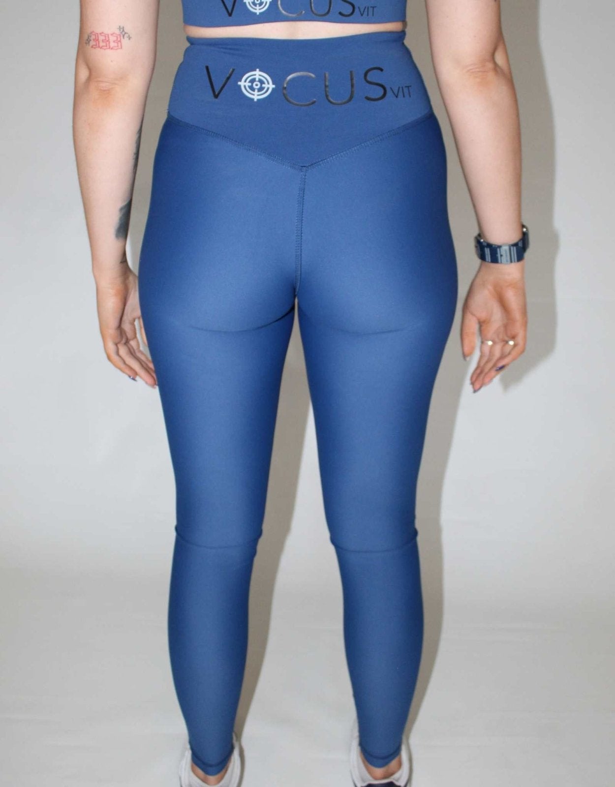 https://vocusvit.com/cdn/shop/products/supreme-full-length-leggings-blue-800286.jpg?v=1698347005&width=1445